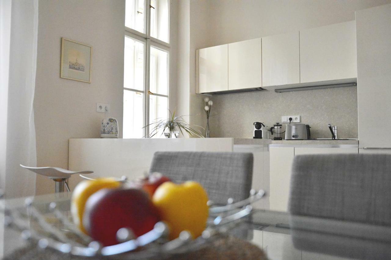 Apartment In The Heart Of Prague Exterior photo